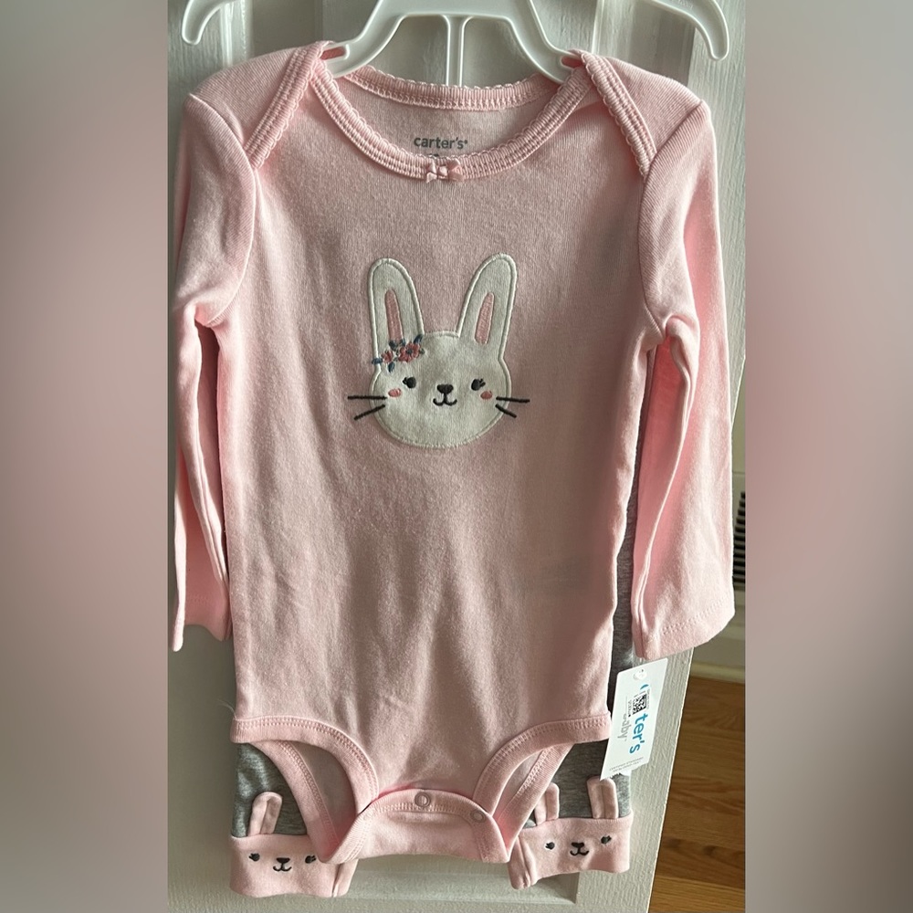 Carter’s 12 month Easter/Bunny top and pants